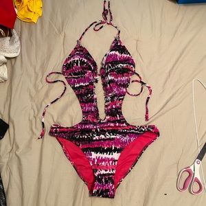 Multicolored One piece w/ stomach cut out